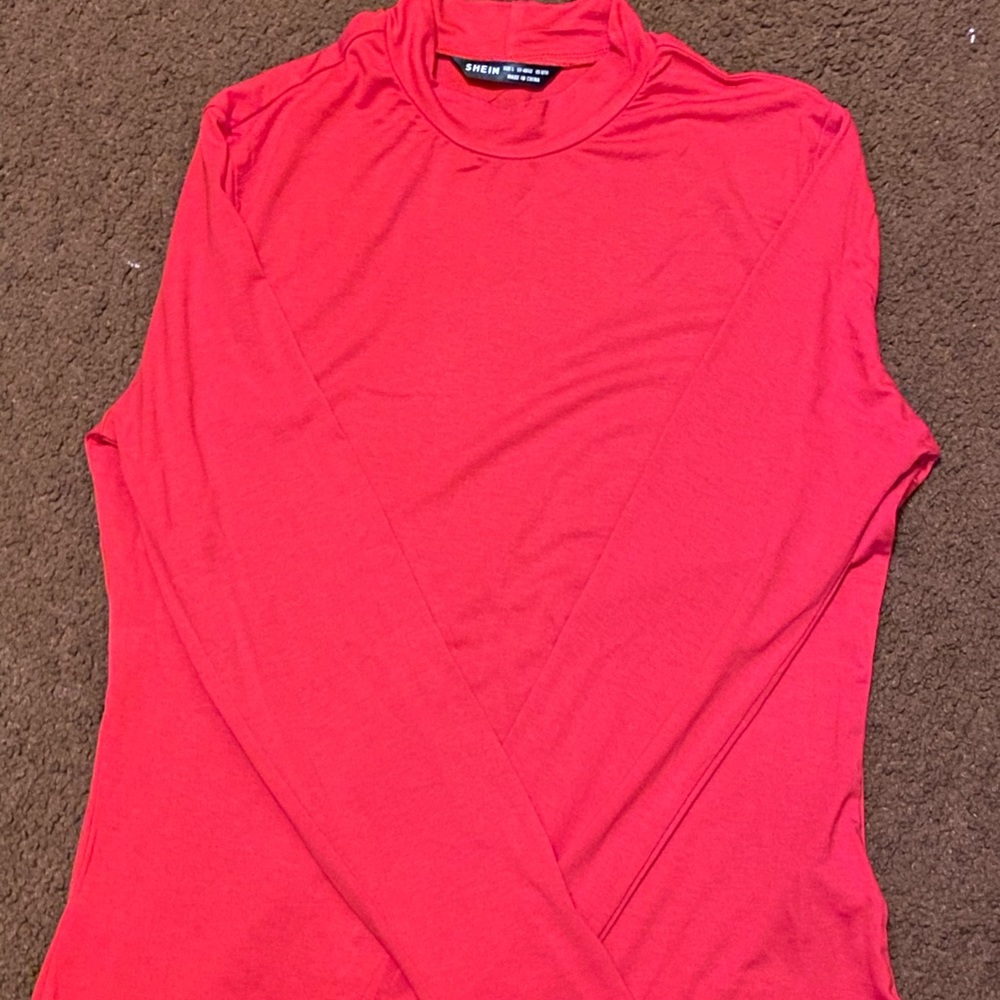 Form-Fitting Mock Neck Top Long Sleeve